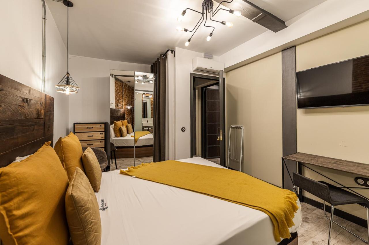 Waou Boutique Sol Hotel Мадрид Екстериор снимка
